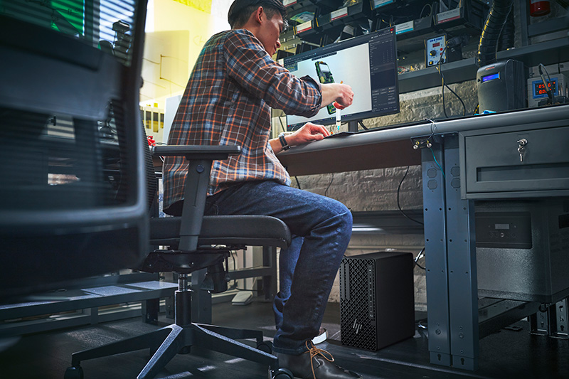 HP Z1 G1i İş İstasyonu A2KL5ES (U7,32/1T,RTXA1000) HP Z1 G1i İş İstasyonu LS