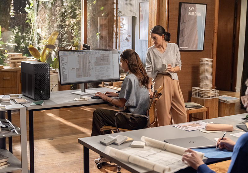 HP Z2 G1i İş İstasyonu B34JFES (U9,32/1TB) HP Z2 G1 Tower İş İstasyonu LS