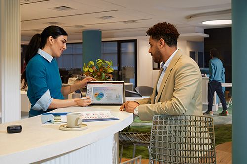 HP EliteBook X Flip G1i U7V 32/512 W11P (C8JG5ET) HP EliteBook X Flip G1i 14 inç Notebook Yeni Nesil AI Dizüstü Bilgisayar